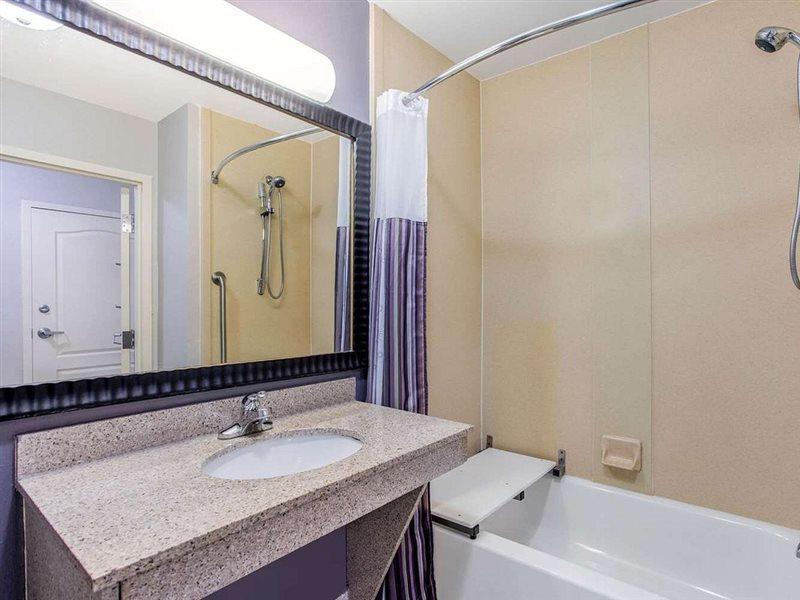 La Quinta Inn & Suites Фултондейл Экстерьер фото